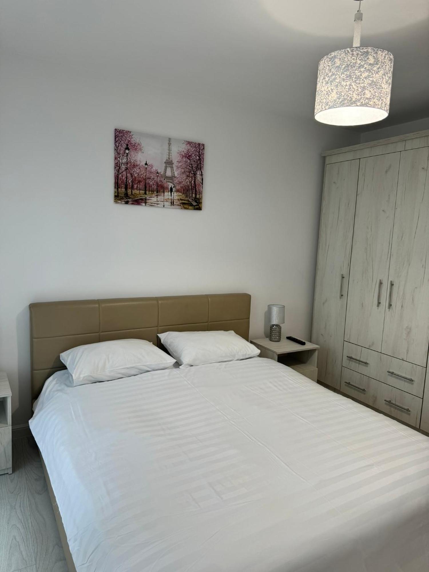 Apartament Central Râmnicu Vâlcea Esterno foto